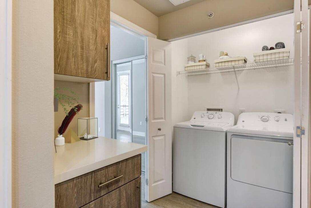 Woodland Hills Luxury Apt 2 Bed Ca Los Angeles Exterior foto