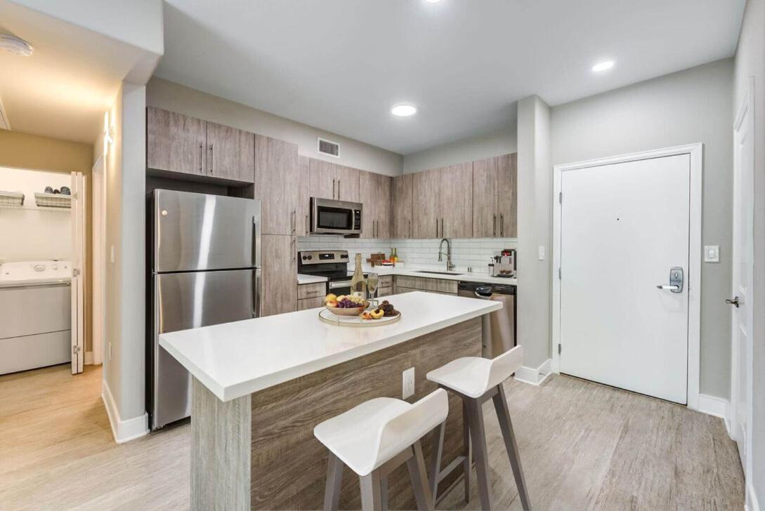 Woodland Hills Luxury Apt 2 Bed Ca Los Angeles Exterior foto