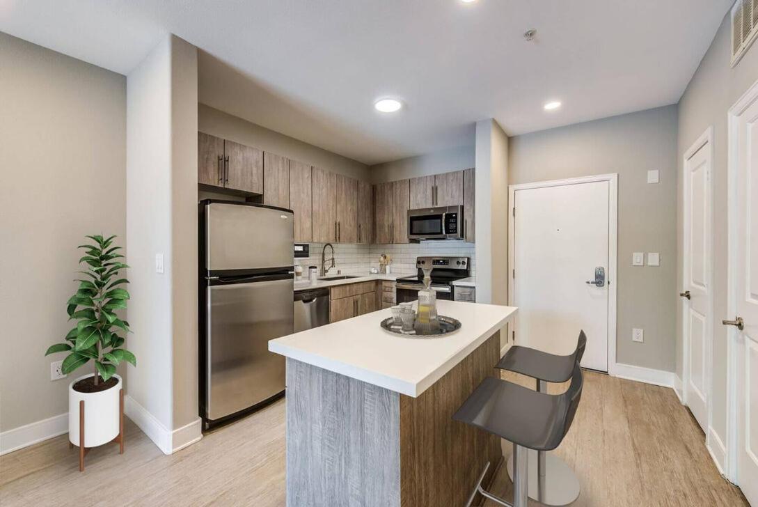 Woodland Hills Luxury Apt 2 Bed Ca Los Angeles Exterior foto